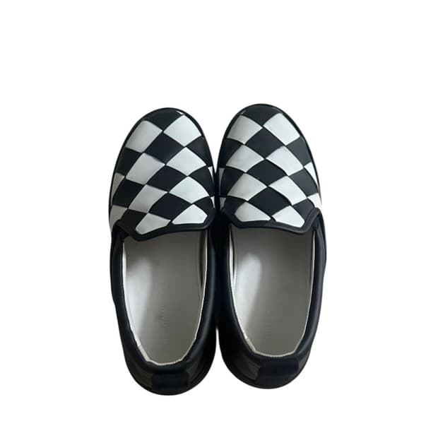 보네가 베네타 체커보드 로퍼 슬립온