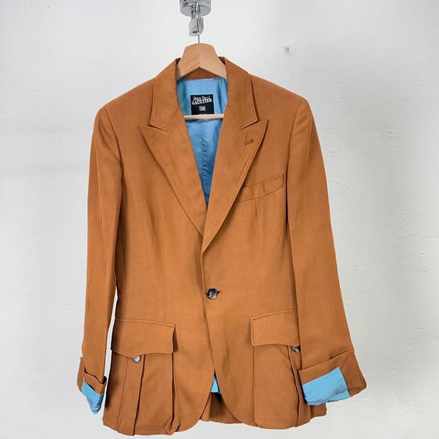 장 폴 고티에 펨므 카멜 싱글 브레스티드 커프스 턱 블레이저 자켓