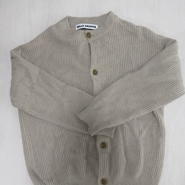 밀로 아카이브 가디건 