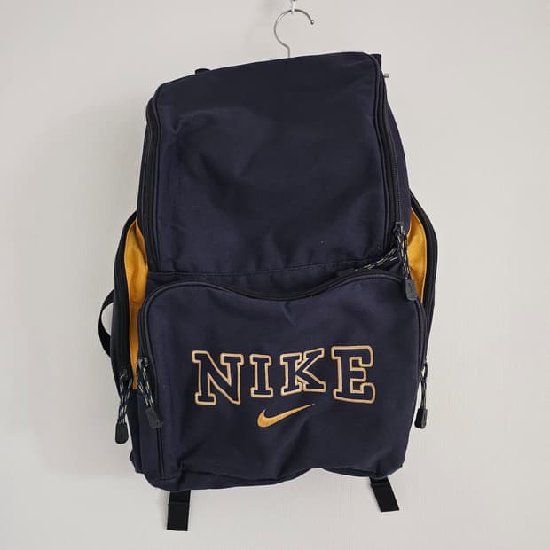 올드 나이키 백팩