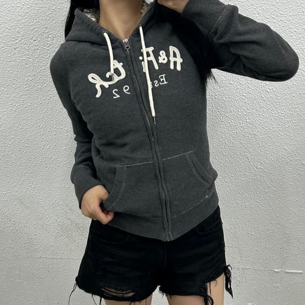 아베크롬비 센터로고 그레이 후드집업 S