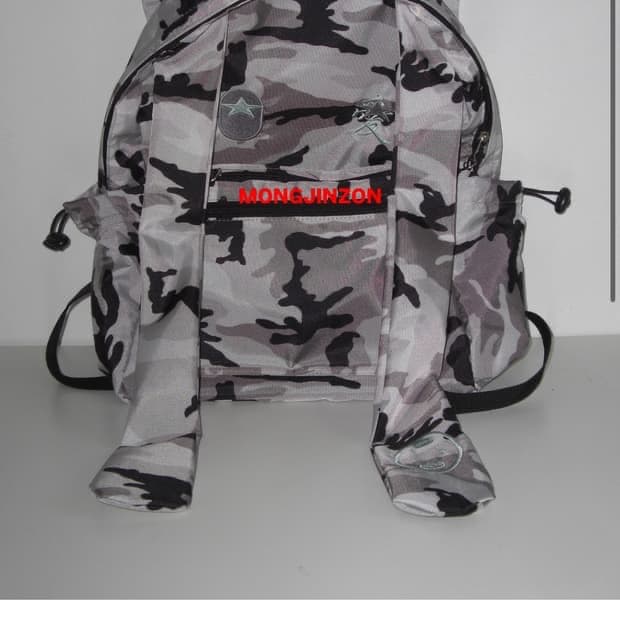 몽진존 백팩 카모
