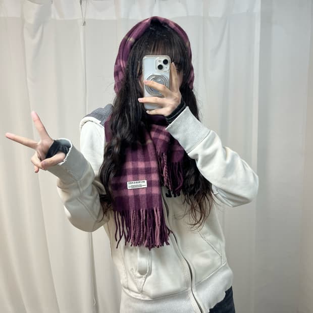 Burberry Magenta Cashmere Muffler