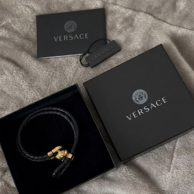 베르사체 골드 팔찌