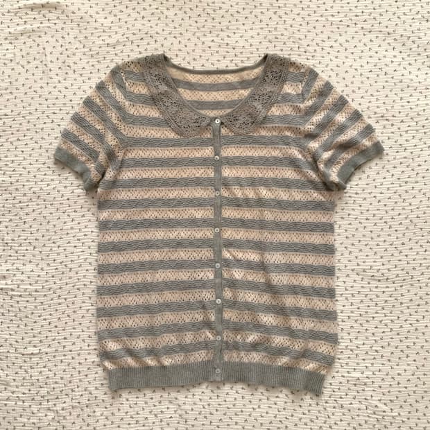 어스뮤직 코지모리 스트라이프 레이스 반팔 가디건