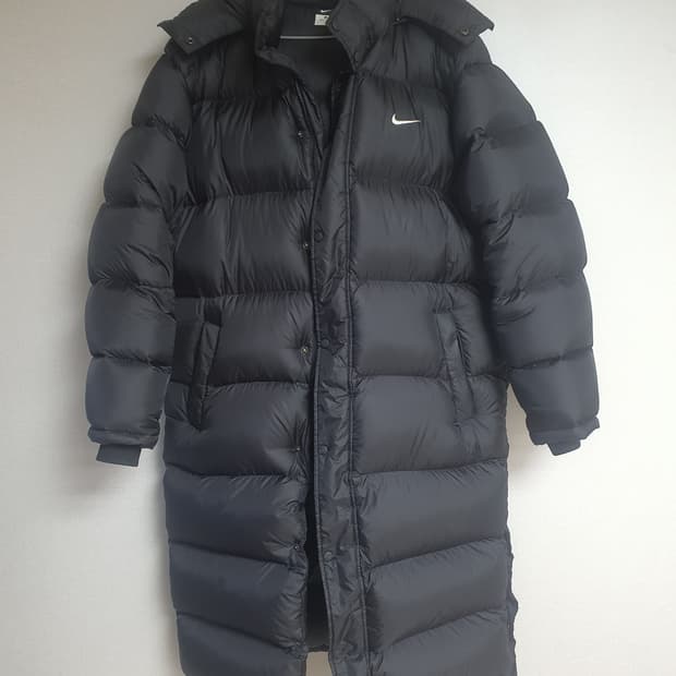 나이키 빅스우시 연예인롱패딩