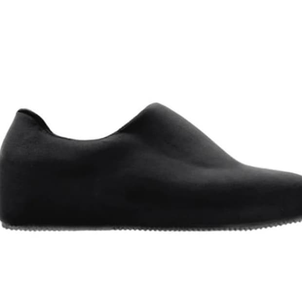 Yzy sl-02 size 10 새제품 팝니다