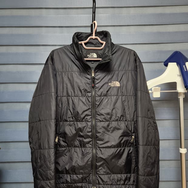 노스페이스 바람막이 점퍼 블랙 100