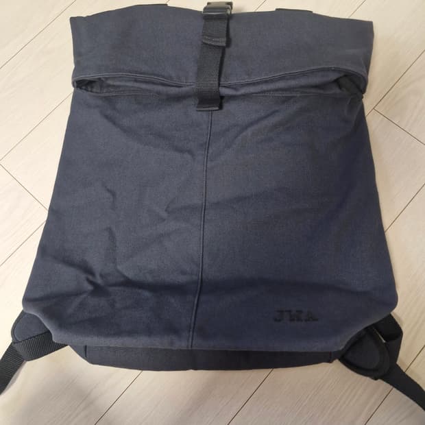 유니클로 JWA 롤탑 백팩