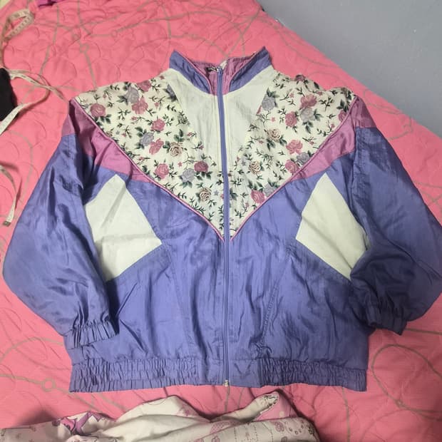 90년대 빈티지 꽃무늬 바람막이 XL여성66~77