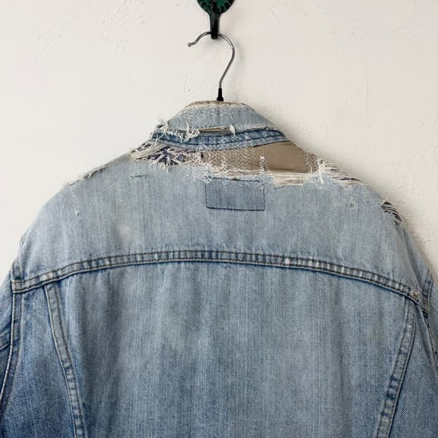 빈티지 리바이스 하드 페이디드 데님 자켓