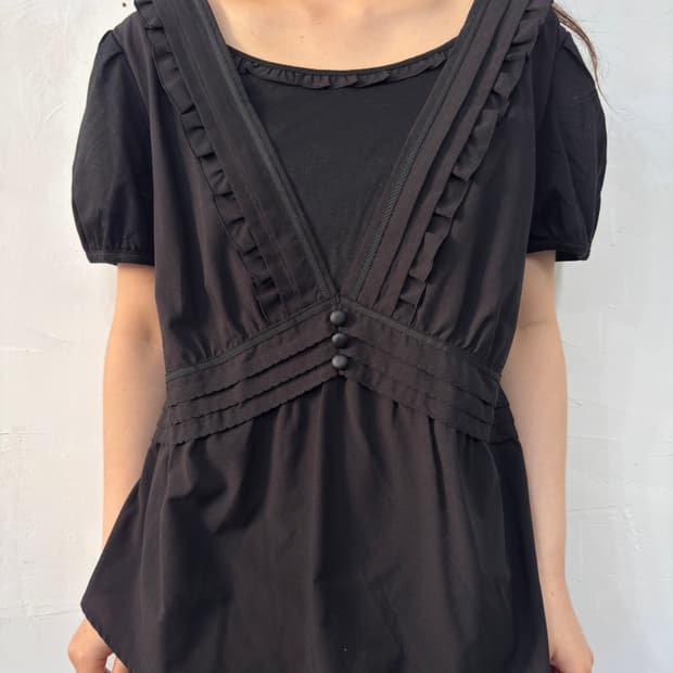 to chic design top