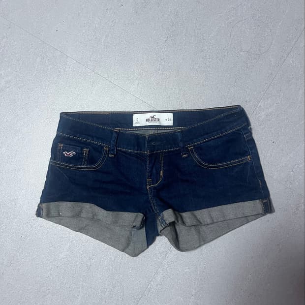 Hollister shorts