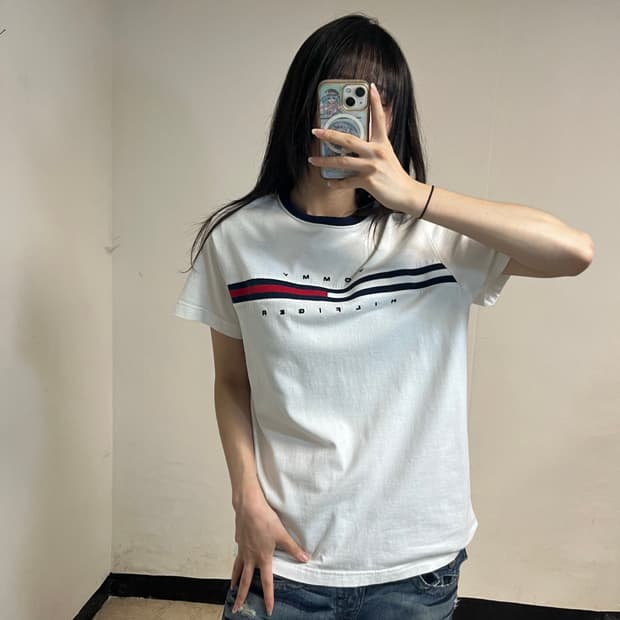 Tommy Hilfiger White T-Shirt