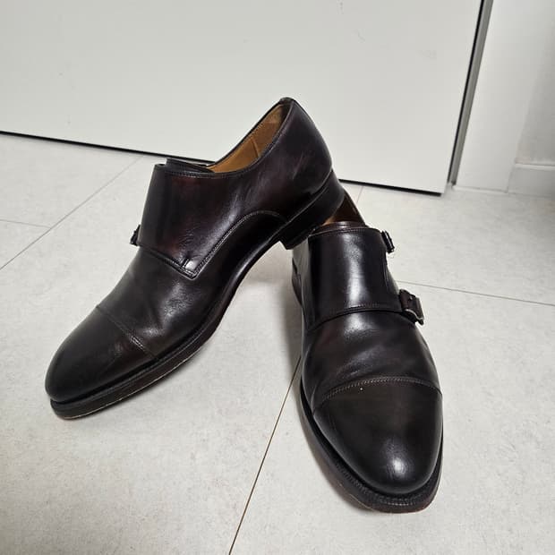 맥나니 MAGNANNI 더블 몽크 스트랩
