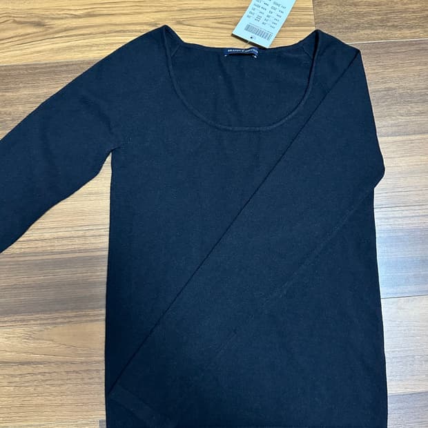 브랜디멜빌 블랙 긴팔 롱슬리브 니트 (택O)