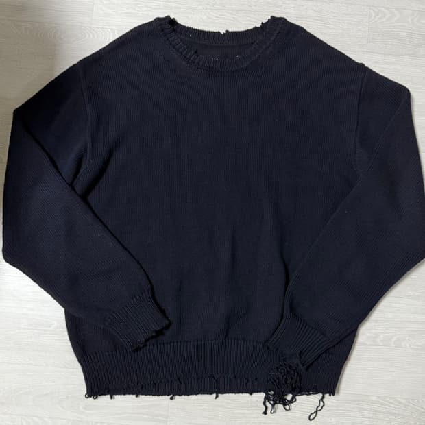 마르지엘라 19FW 디스트로이드 니트 네이비 (XL)