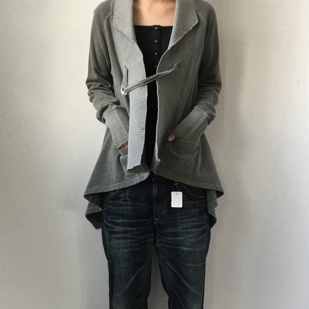 Drape point cardigan