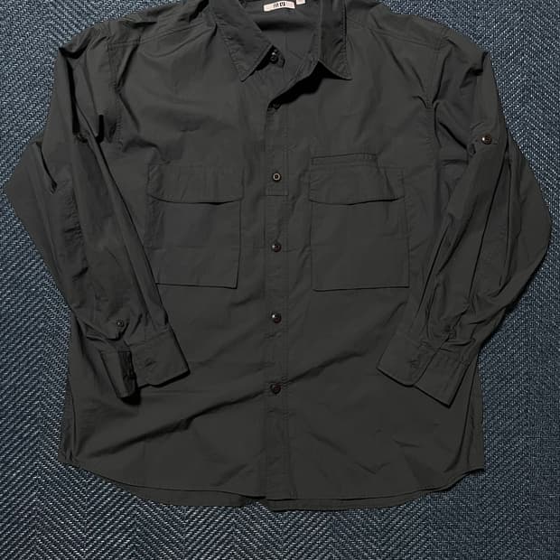 유니클로u 유틸리티셔츠