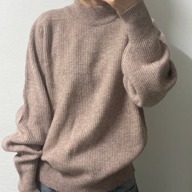 울100 뮤트핑크 니트 스웨터