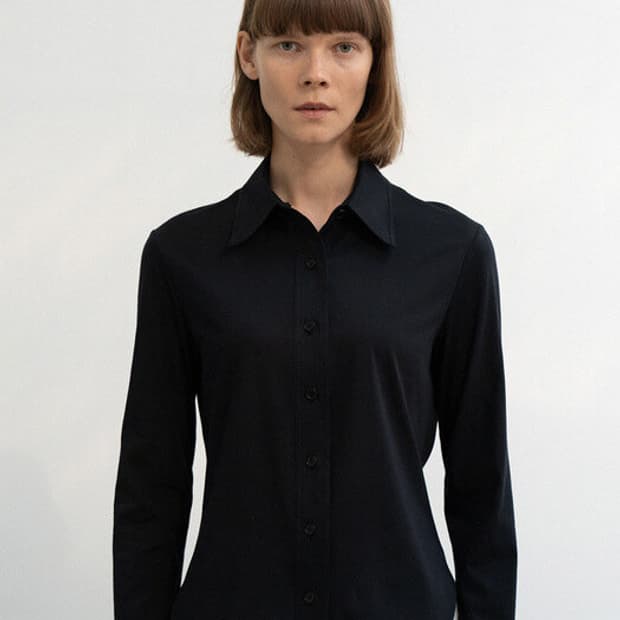 르 베이직 코튼셔츠 블랙