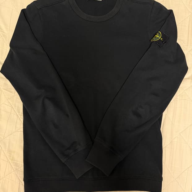 스톤 아일랜드 맨투맨 (s)