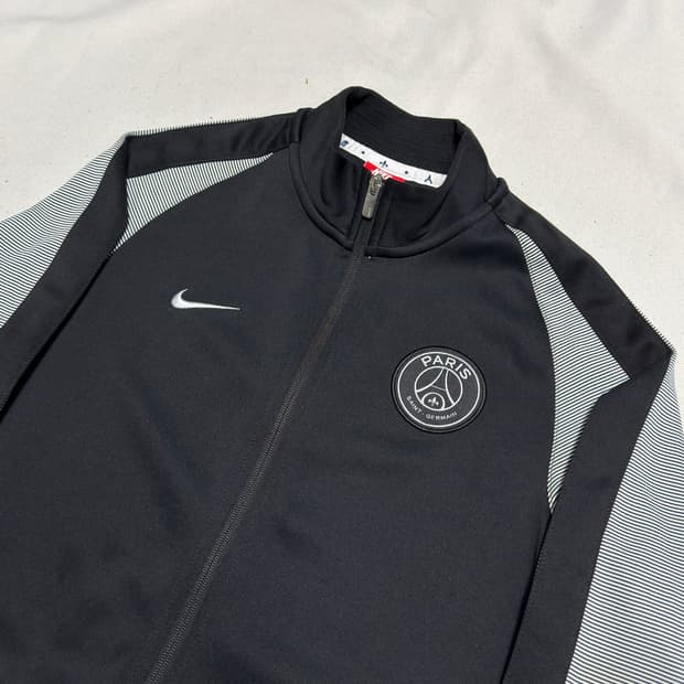 S 나이키 파리생제르망 트랙탑