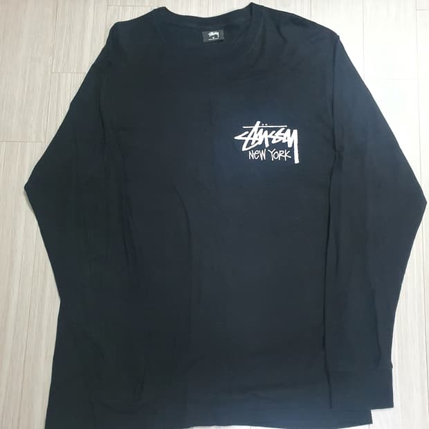 스투시 롱슬리브