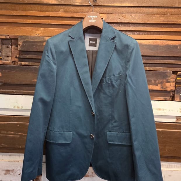 휴고보스 블랙라벨 자켓