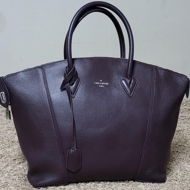 루이비통 프람부아즈 보 캐시미어 락킷M