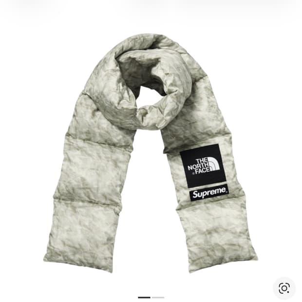 슈프림 노스페이스 페이퍼 프린트700필다운 스카프