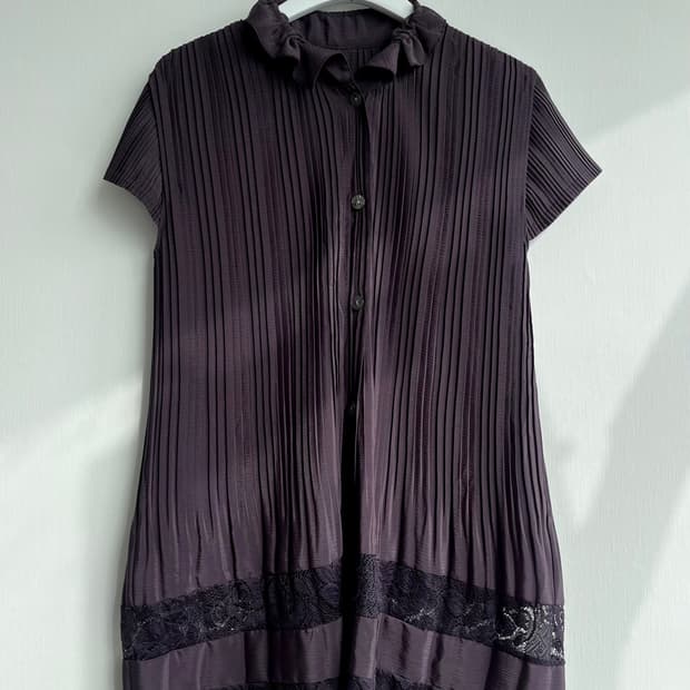 ZERO 플리츠 블라우스