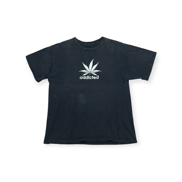 00‘s Addicted Graphic T-Shirt * No tag