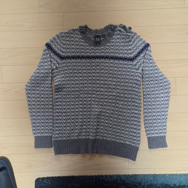 ARMANI EXCHANGE 스웨터