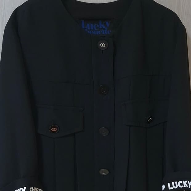 럭키슈에뜨 자켓 