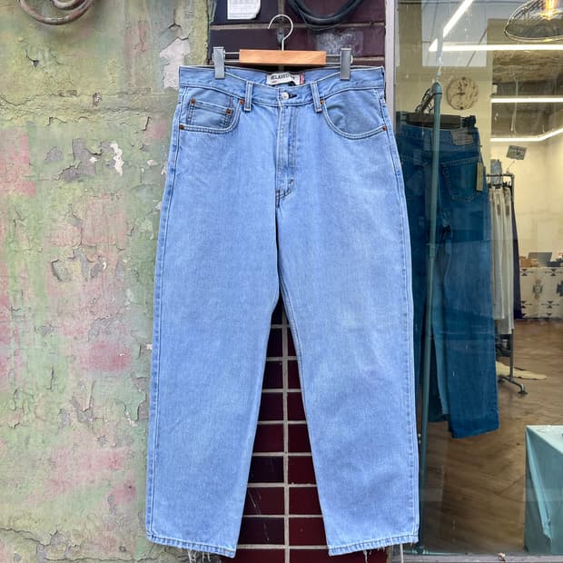00’s 550 Vintage Levi's