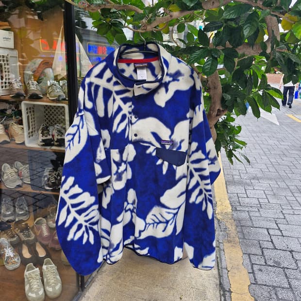 Z-93 파타고니아 신칠라 하와이언 플라워