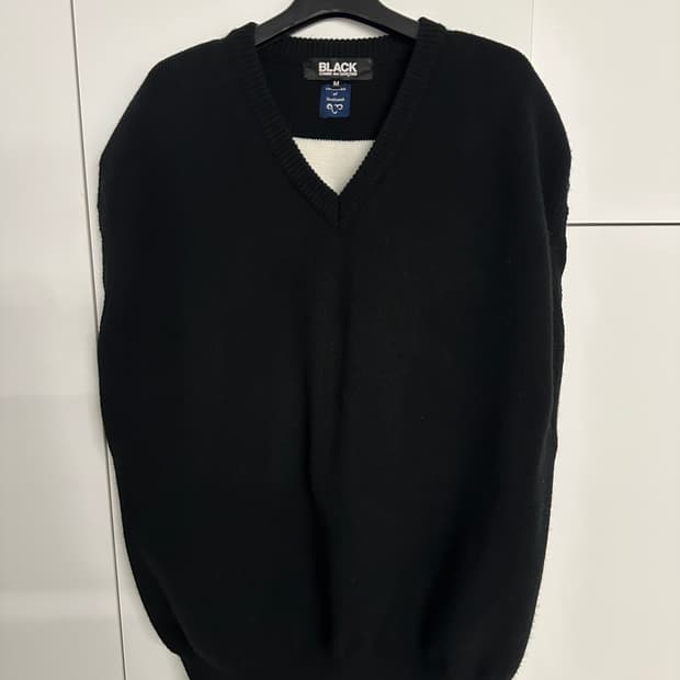 [M] 꼼데가르송 블랙라인 니트 베스트