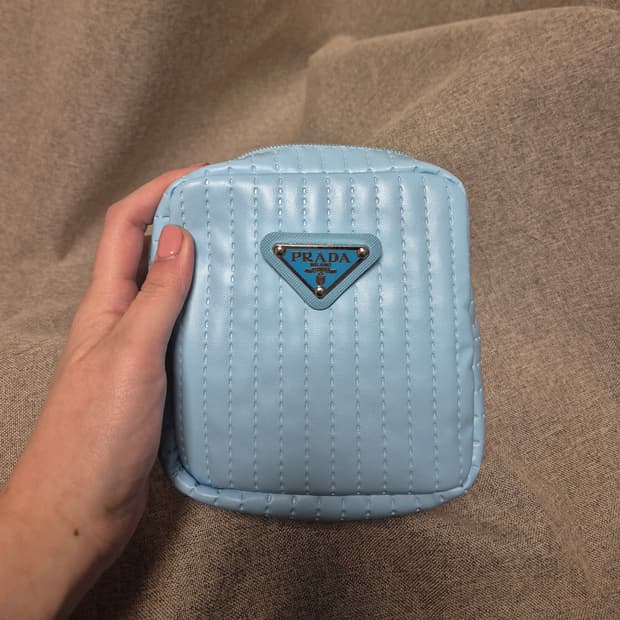 프라다 리폼 방수 파우치