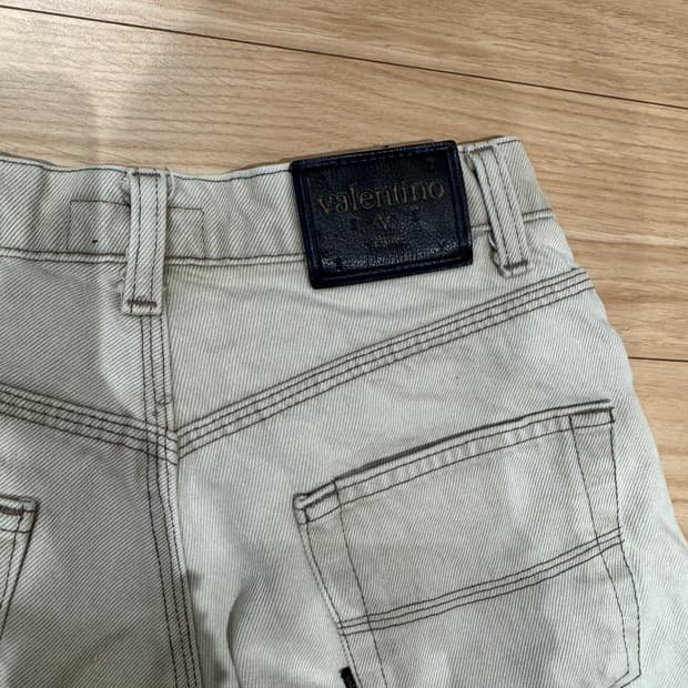 Valentino Jean