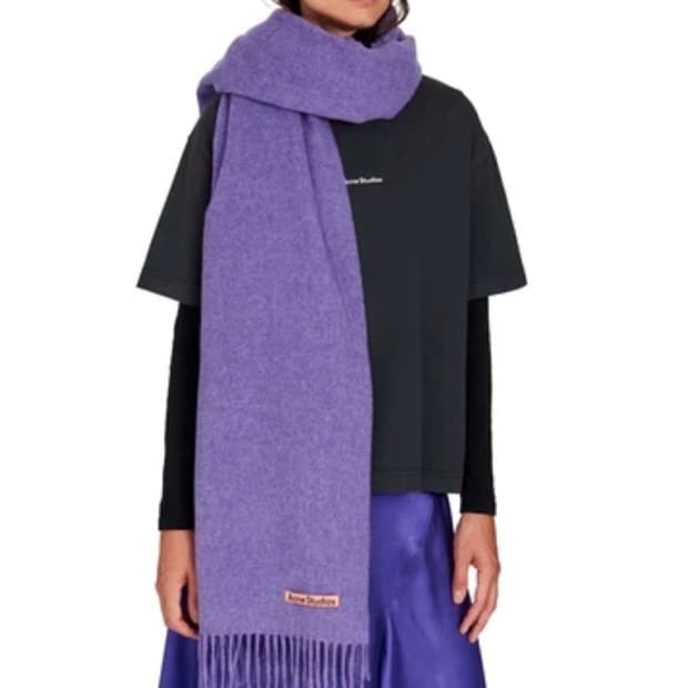 아크네 울 와이드 머플러 퍼플