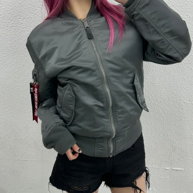 알파인더스트리 리버시블 그레이 항공 점퍼