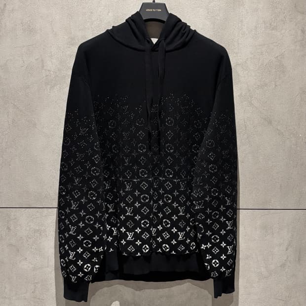 (110) 루이비통 그라데이션 니트 후드티