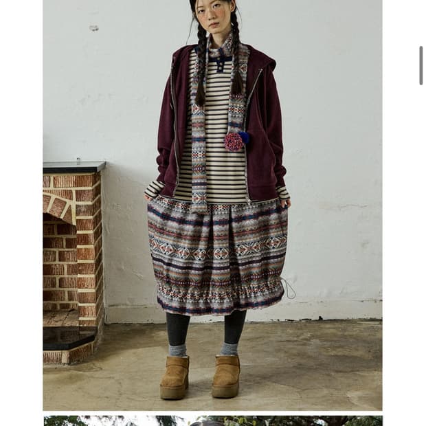 호쿠스포쿠스 노르딕 패턴 볼륨스커트 / 정가 109,000