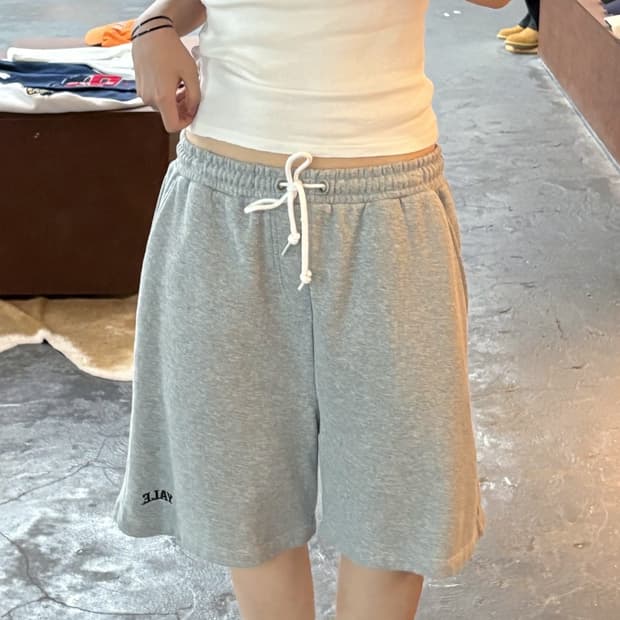 예일 로고 밴딩 버뮤다팬츠
