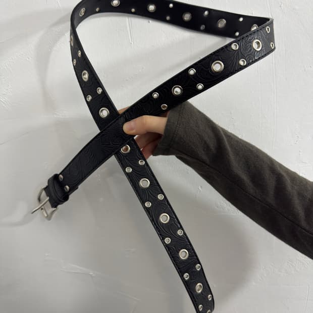 leather eyelet belt