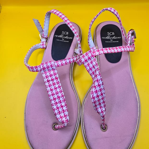 슈콤마보니 가죽 스트랩 샌들 240