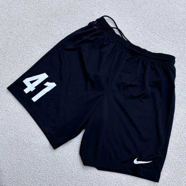 L 나이키 드라이핏 기능성 반바지 0413E
