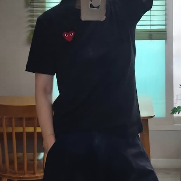꼼데가르송 레드하트와펜 반팔티블랙 XL