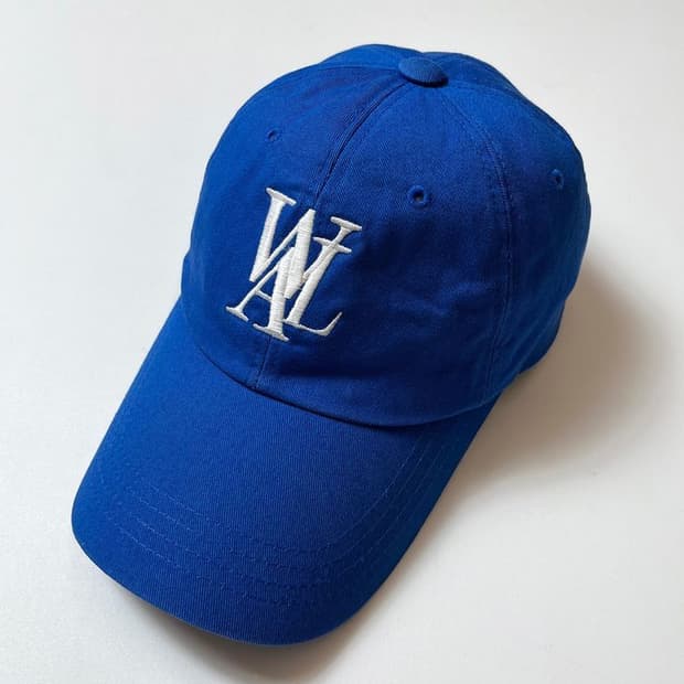 우알롱 시그니처 블랙 볼캡 Q1366